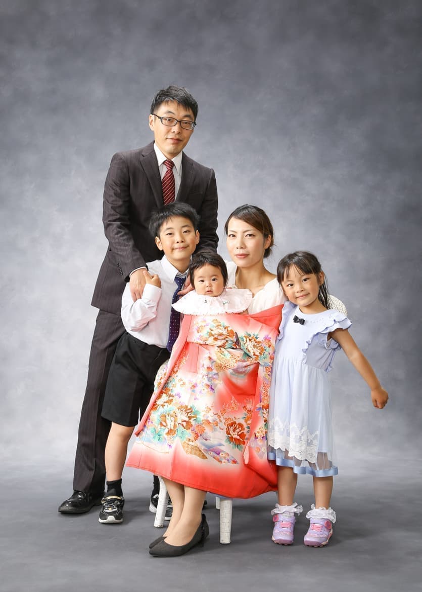 越前市でのお宮参りの家族写真