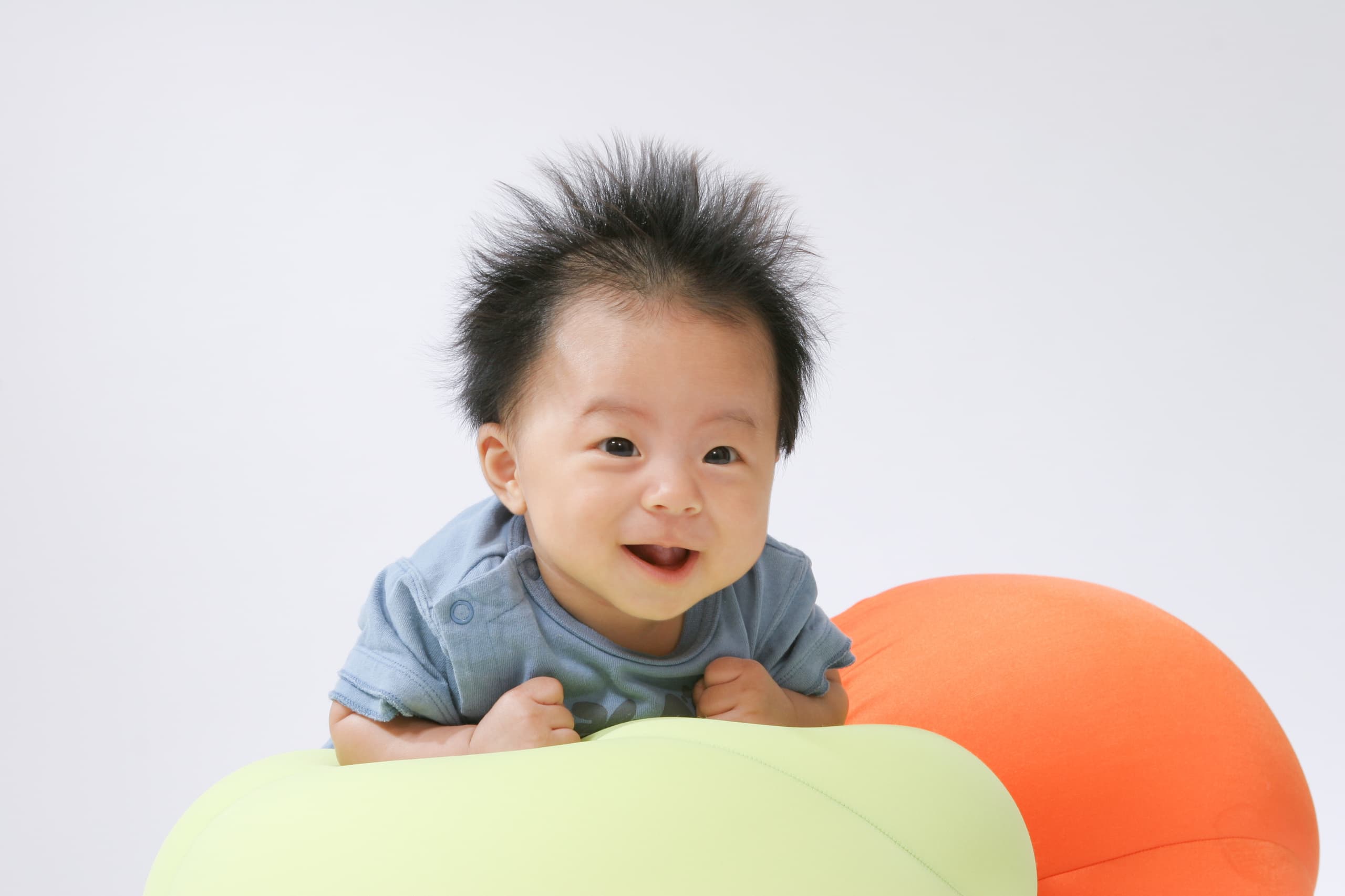 福井越前市のアオバフォトのスタジオで撮った赤ちゃんの写真