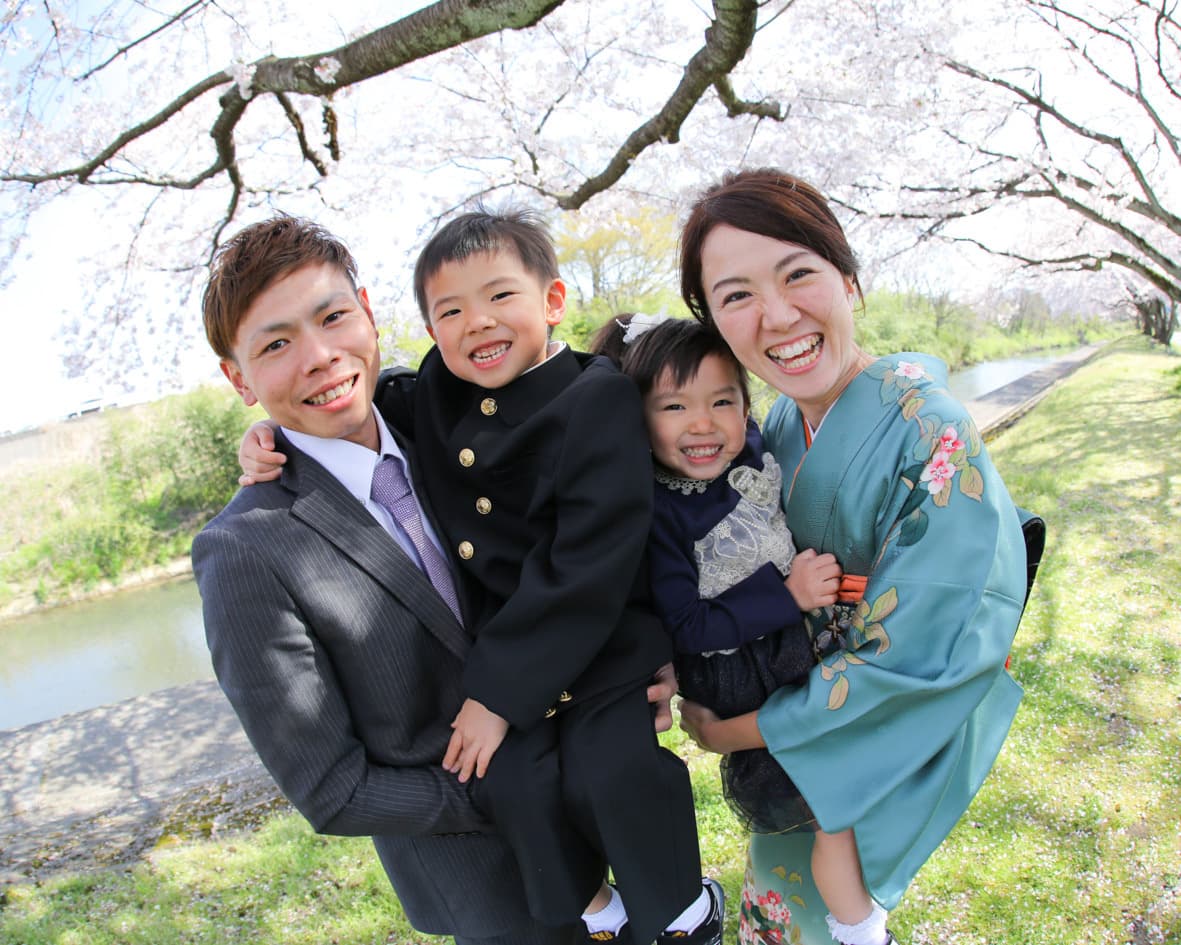 福井越前市のアオバフォトのロケーション撮影の入学式の写真