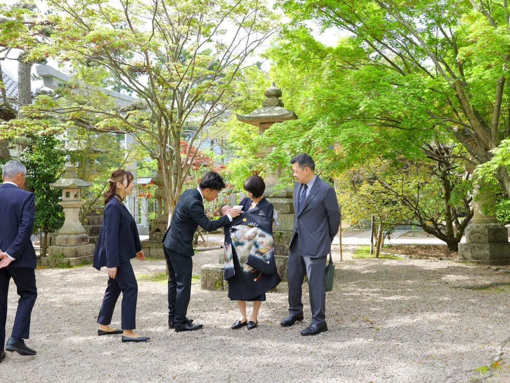 常宮神社でのお宮参りの様子